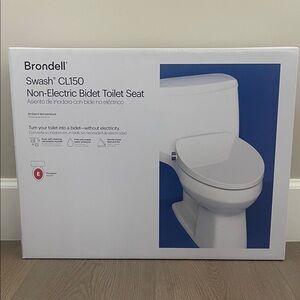 ❤️NEW!!!❤️ Swash CL150 Non-Electric Bidet Toilet Seat - White.